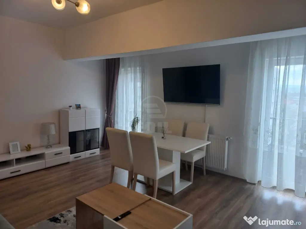 Apartament decomandat, lift și parcare, acces rapid spre Cluj 