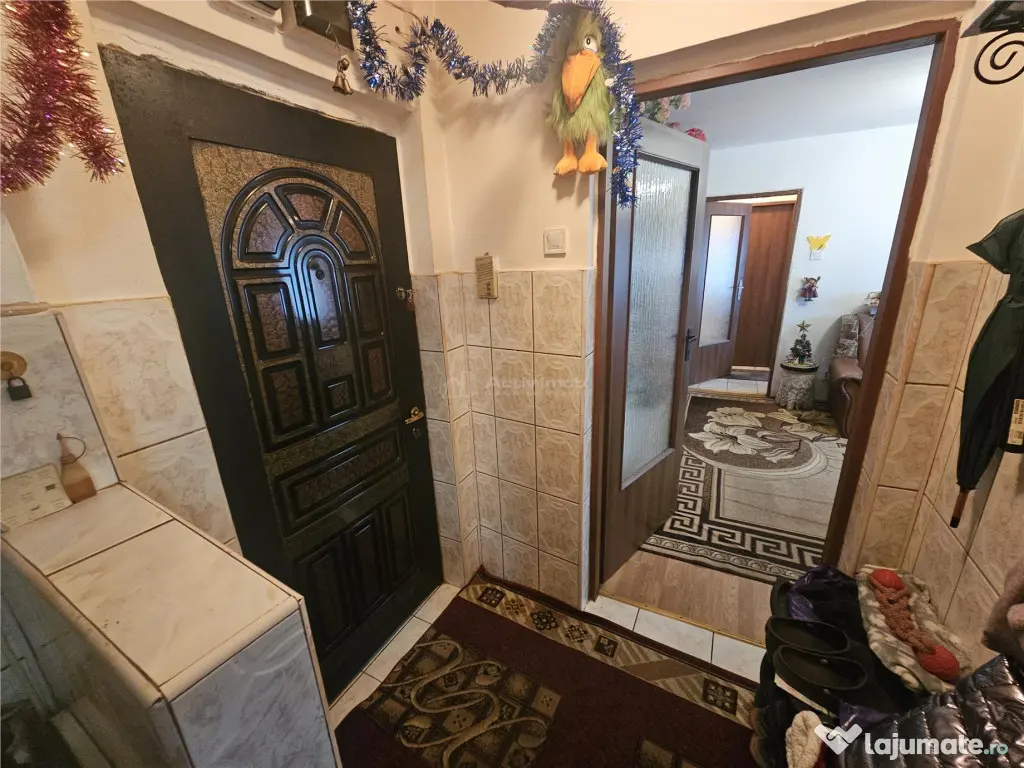 Resita, 2 Cam. Cf. 1, Mobilat Utilat, Bulevard, Micro 2