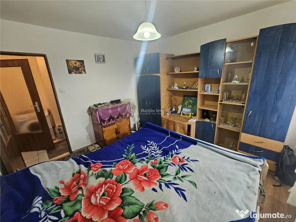 Resita, 2 Cam. Cf. 1, Mobilat Utilat, Bulevard, Micro 2