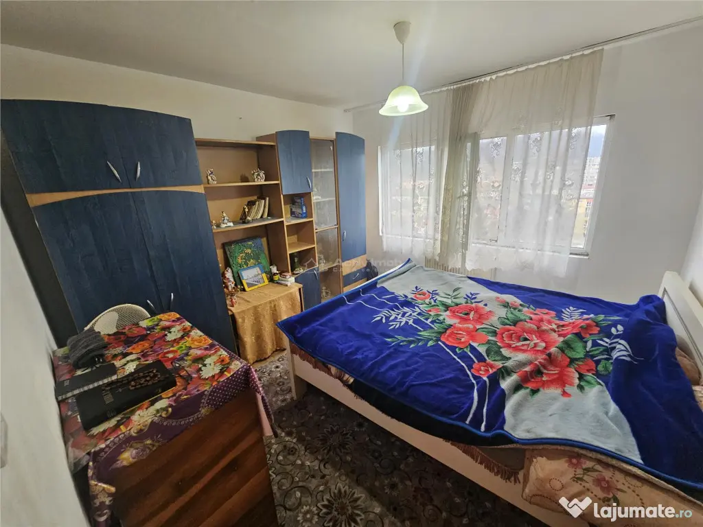 Resita, 2 Cam. Cf. 1, Mobilat Utilat, Bulevard, Micro 2