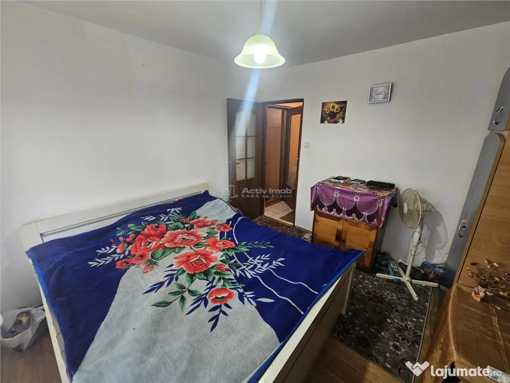 Resita, 2 Cam. Cf. 1, Mobilat Utilat, Bulevard, Micro 2