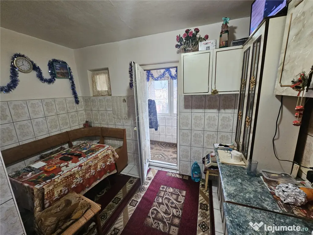 Resita, 2 Cam. Cf. 1, Mobilat Utilat, Bulevard, Micro 2