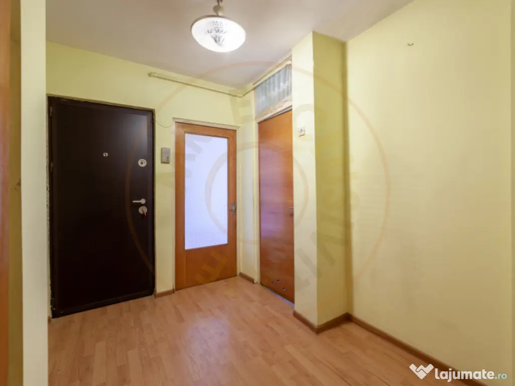 Apartament 2 camere Eremia Grigorescu Pitesti