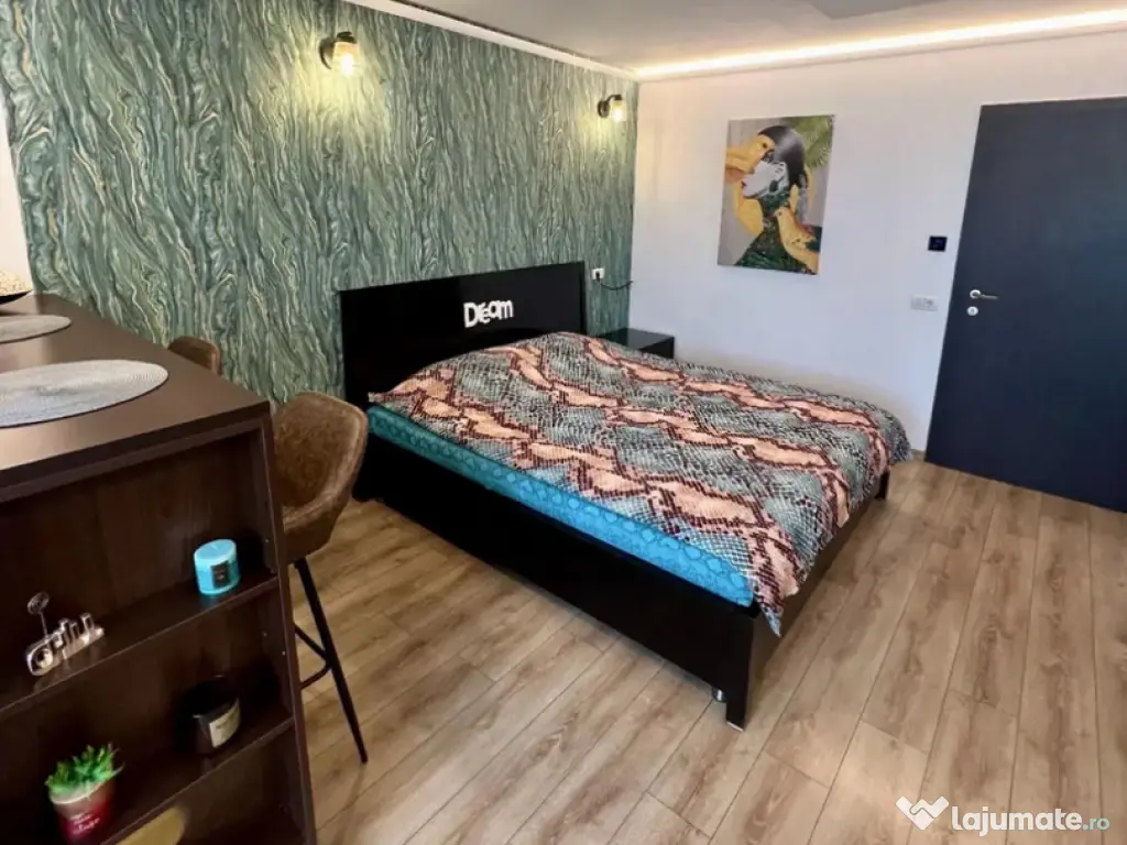 Garsoniera decomandata - zona Garii 