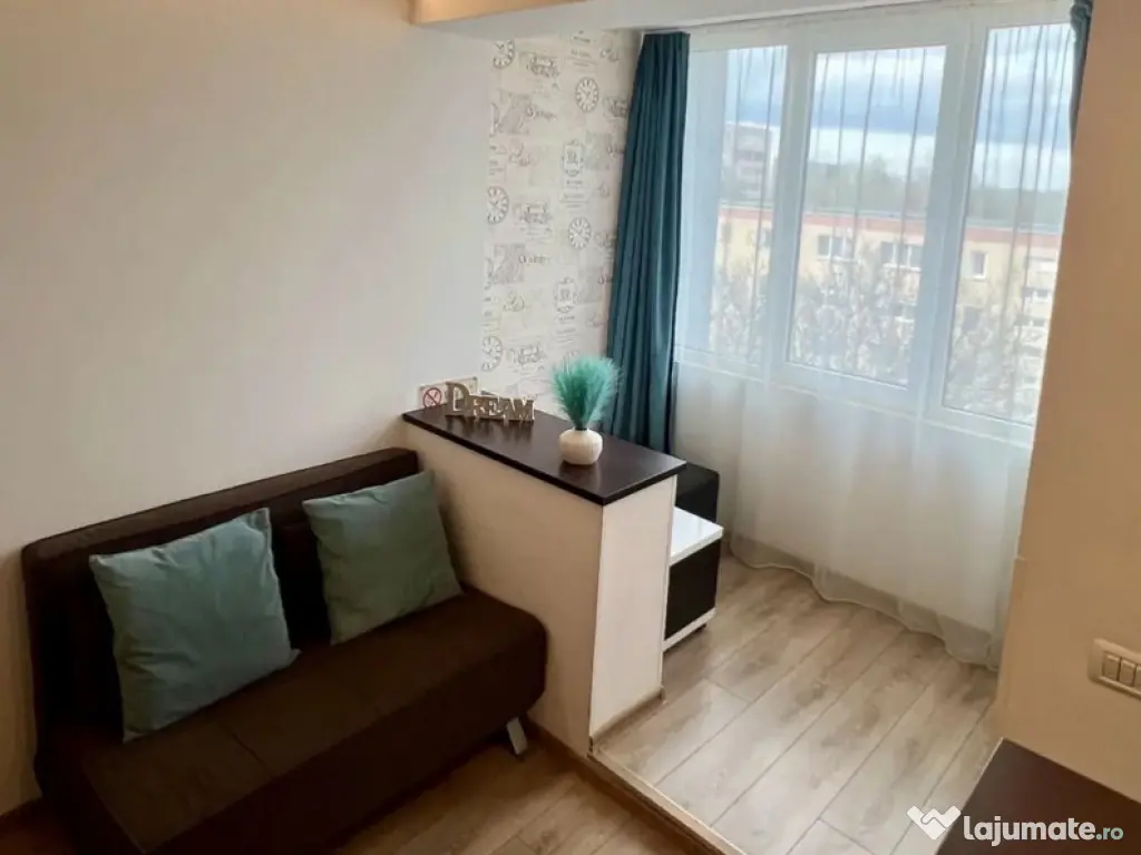 Garsoniera decomandata - zona Garii 