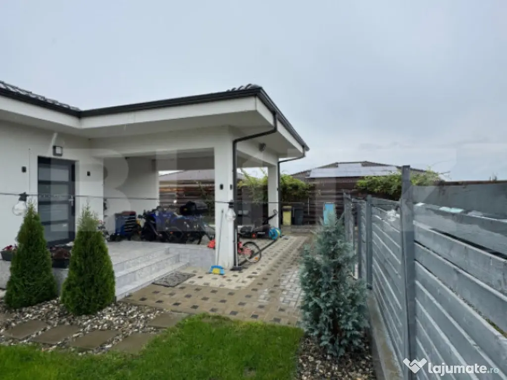 Casa pe un singur nivel finisata mobilata si utilata 120 mp