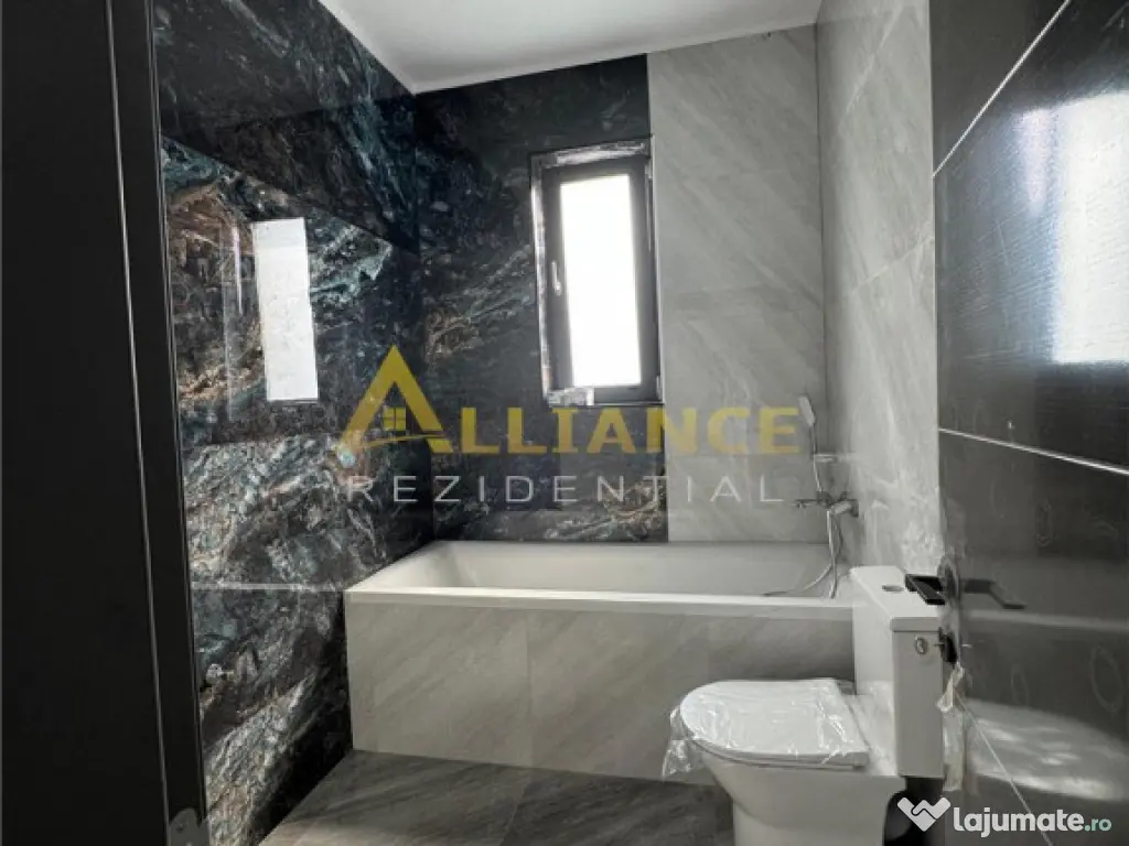 Casa de | Teren 350 mp | 4 camere | Dormitor cu baie propri