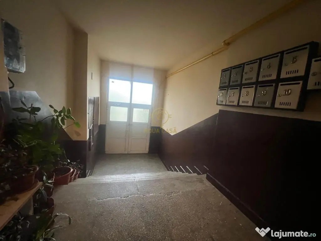 De vanzare Apartament Decomandat 3 Camere Zona Buna/Mobil... 