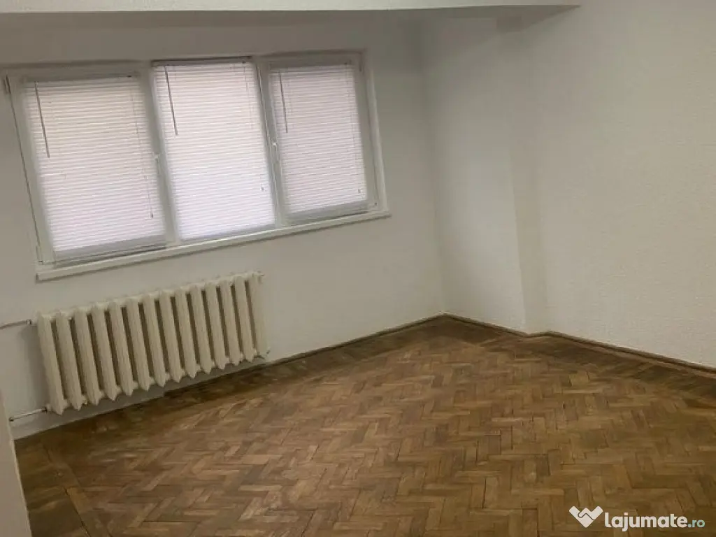 Apartament de vanzare Constanta zona Cet 