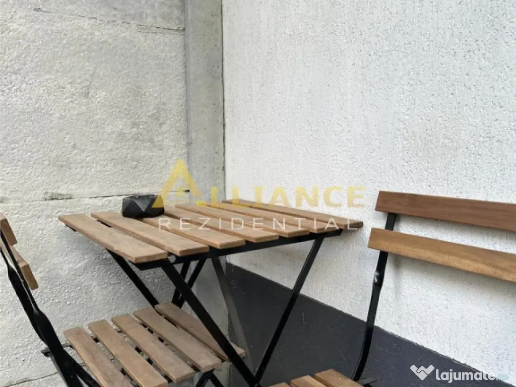 Garsoniera de inchiriat 