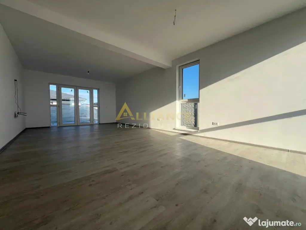 De casa pe parter - 3 camere, 2 bai, teren 376 mp