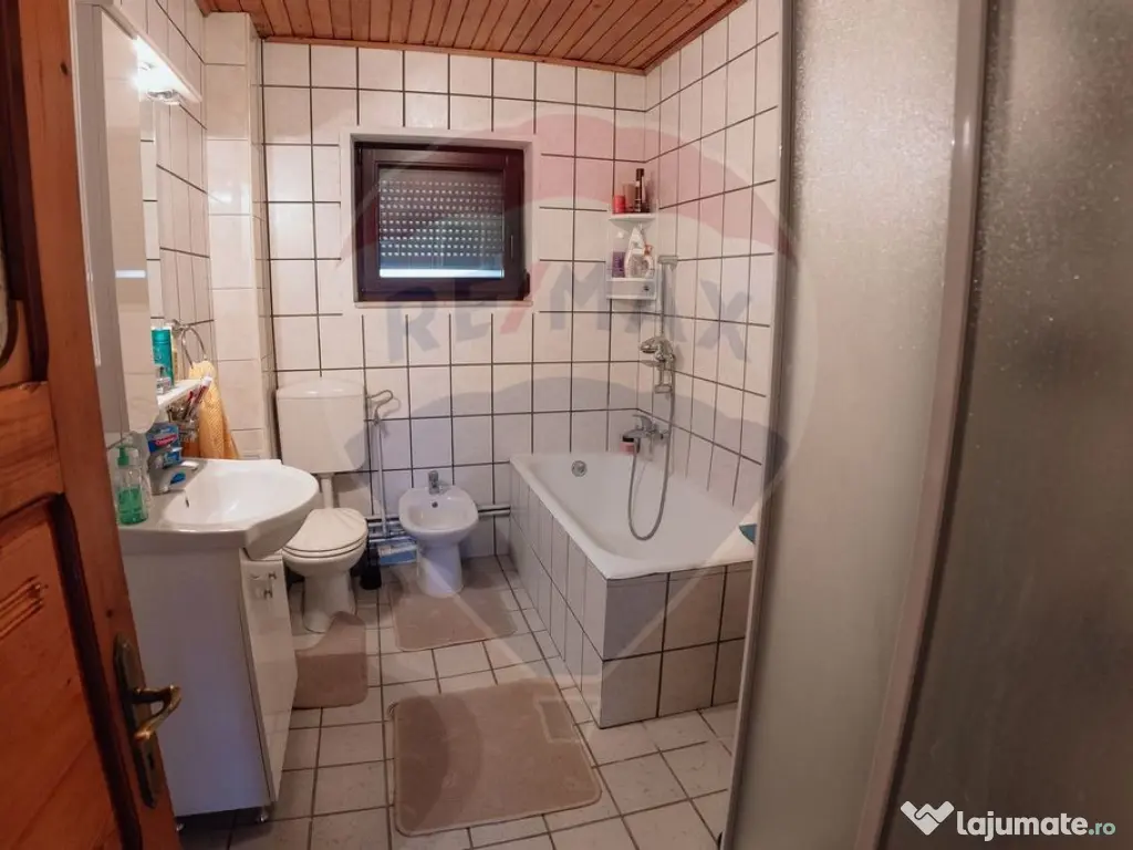 Casă / Vilă în zona Gura Humorului 