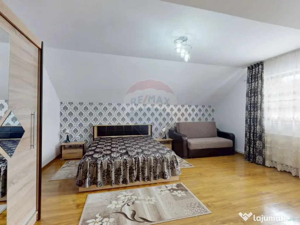 Casă de vacanță/Pensiune | Bran | 728 mp curte