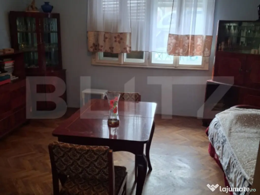 Casa cu 3 camere, 142 mp, 353 mp teren, front 16, Câmpia Tu