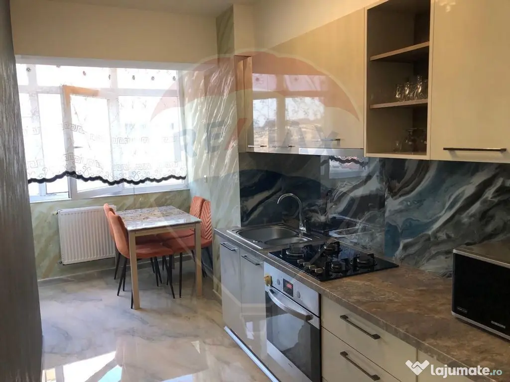 Apartament cu 3 camere de închiriat în zona Nufărul 