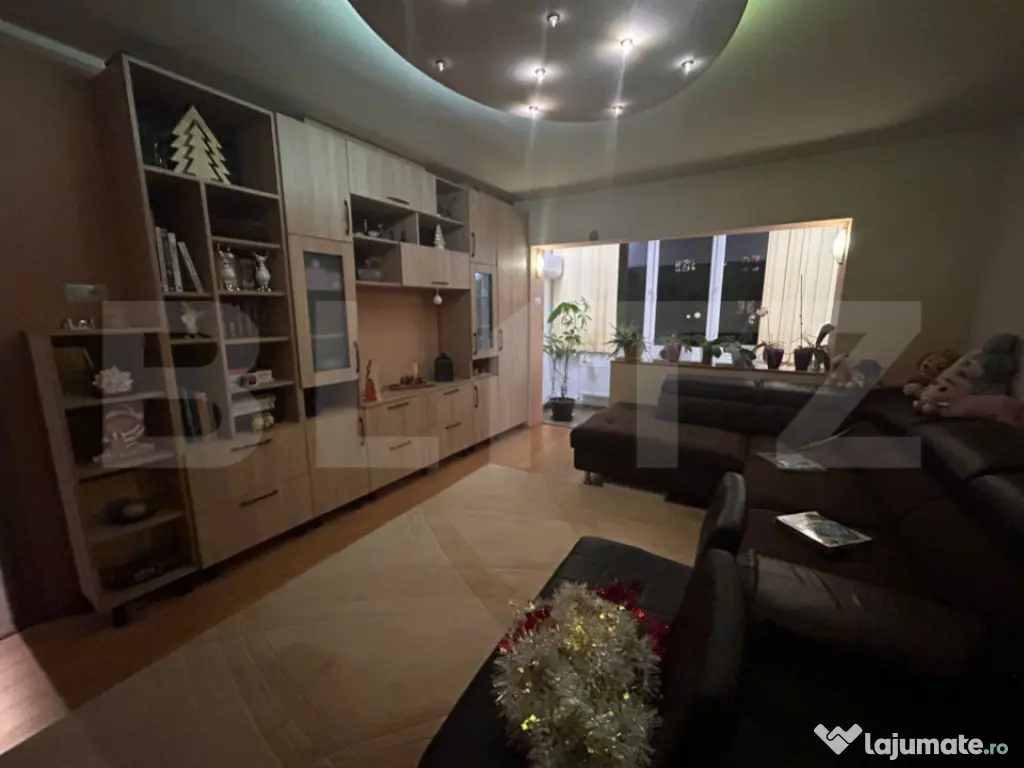 Apartement 4 camere, 90 mp utili+ , zona Shpping City