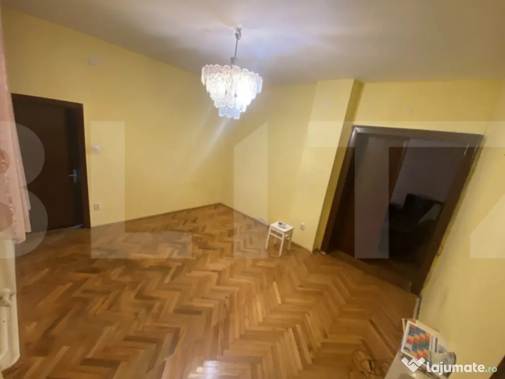 Vanzare Casa / Vila Eliszabetin