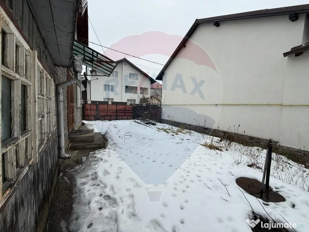 Casă cu Teren de Vânzare în Gura Humorului – strada ... 