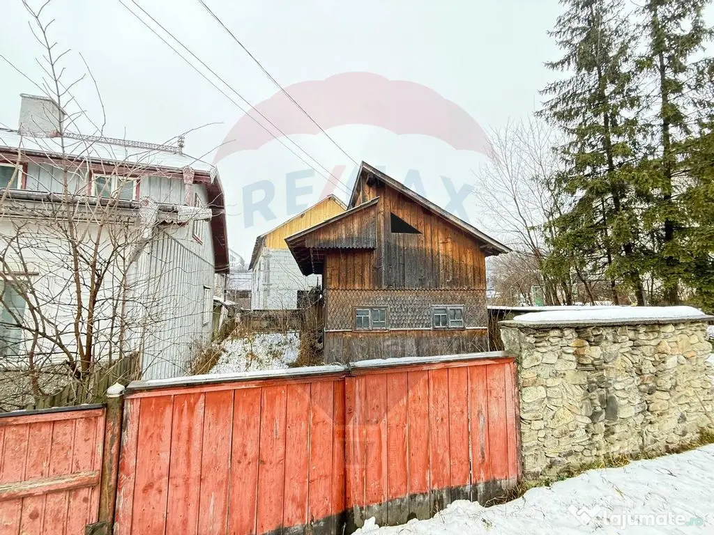 Casă cu Teren de Vânzare în Gura Humorului – strada ... 