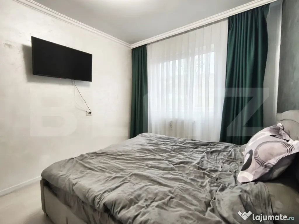 Apartament cu 3 camere, 2 bai, loc parcare - Prima Universi