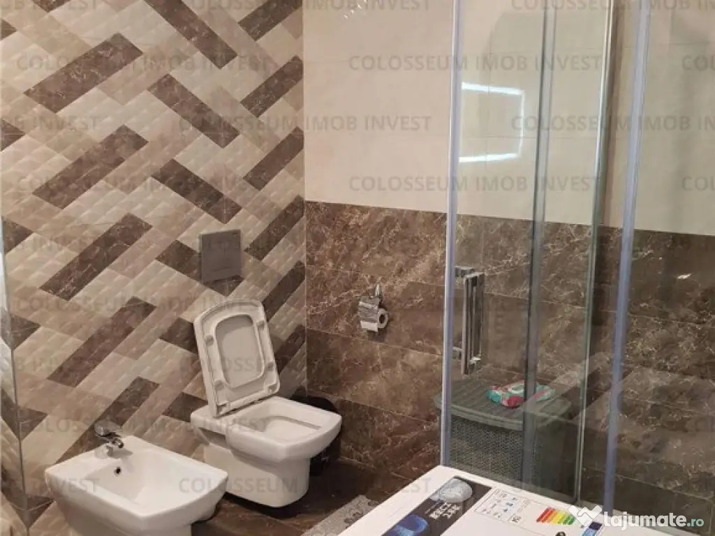 Apartament 3 camere, decomandat - zona Tractorul