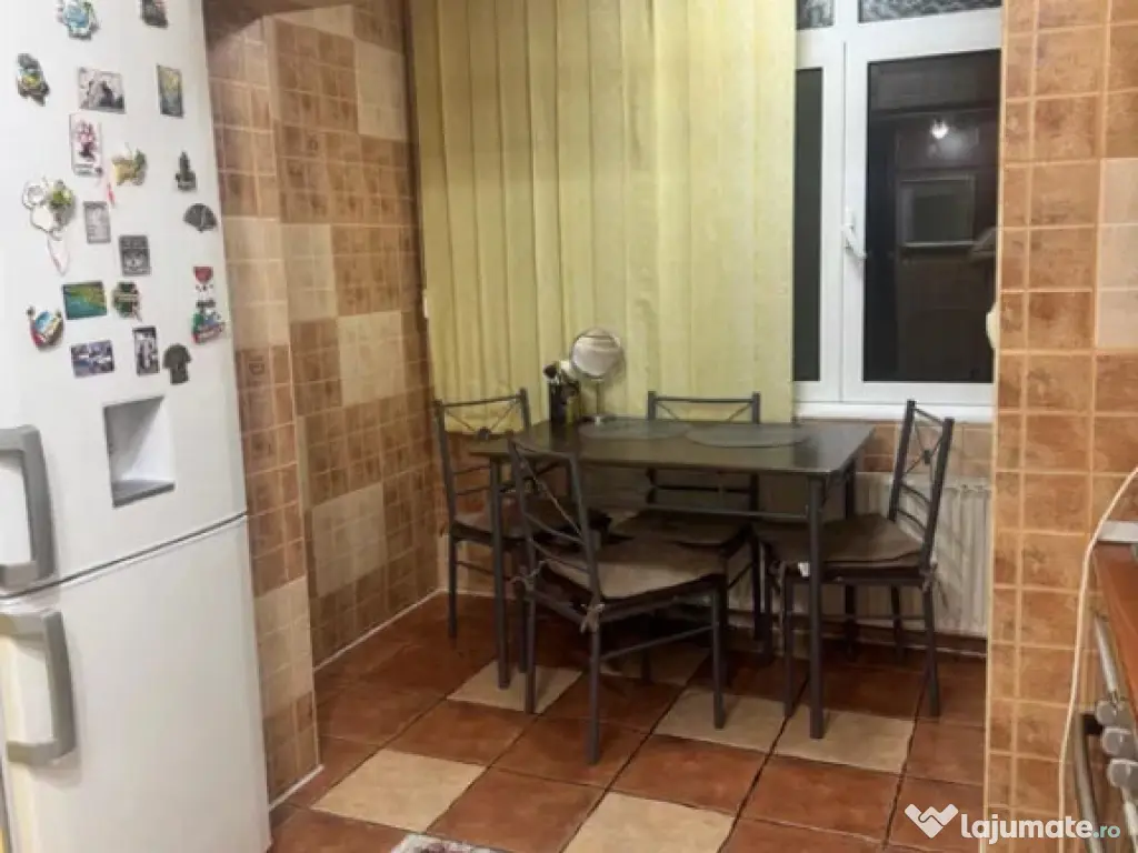 Apartament Cu 3 Camere Decomandate Bloc Nou - Zona Obcini 