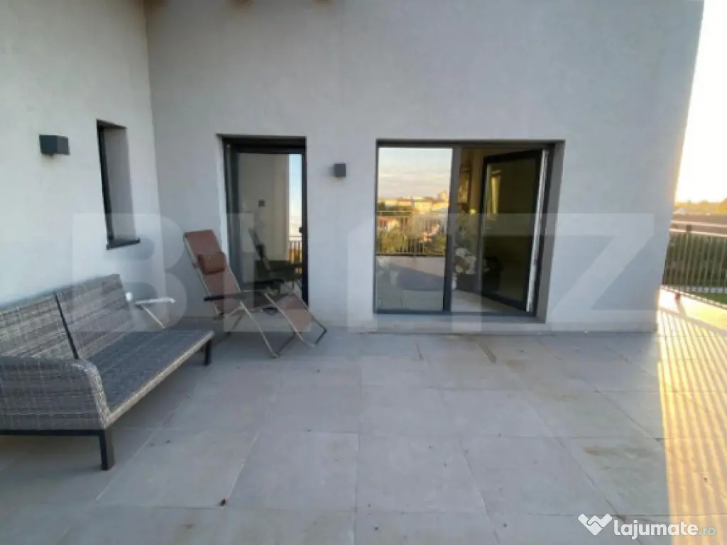 Penthouse semifinisat de vanzare, 86 mp, zona Botizului Satu