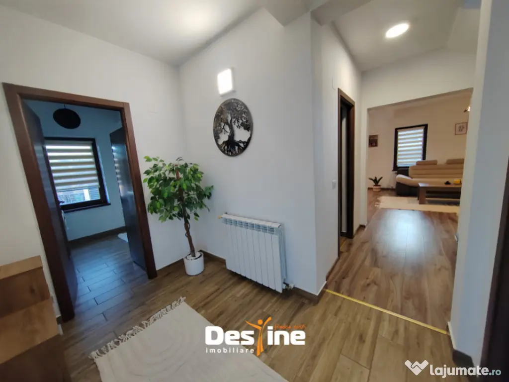 BÂRNOVA - Casă individuală P+1+POD, 140 mp + 380 mp teren 