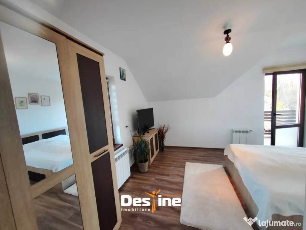 BÂRNOVA - Casă individuală P+1+POD, 140 mp + 380 mp teren 