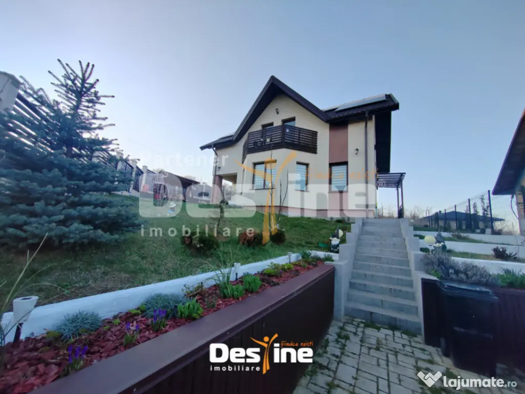 BÂRNOVA - Casă individuală P+1+POD, 140 mp + 380 mp teren 