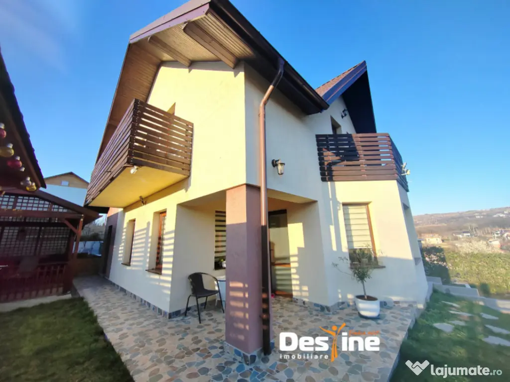 BÂRNOVA - Casă individuală P+1+POD, 140 mp + 380 mp teren 