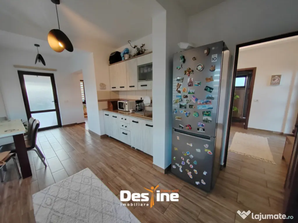 BÂRNOVA - Casă individuală P+1+POD, 140 mp + 380 mp teren 