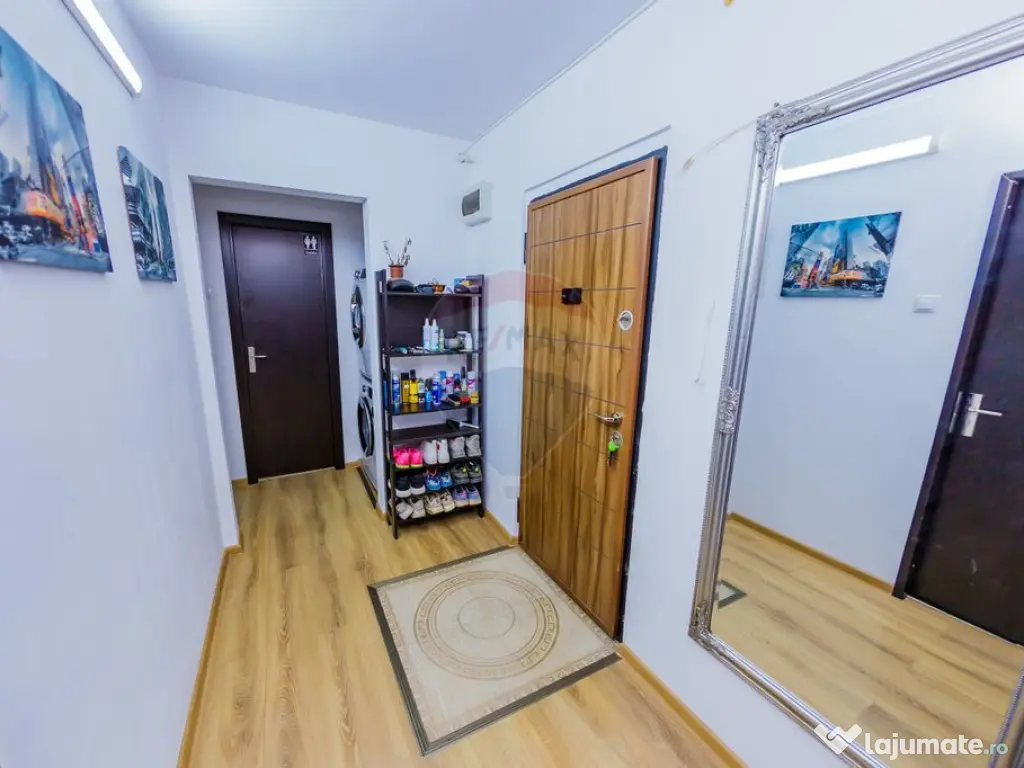 Apartament cu 2 camere de vânzare în zona Republicii