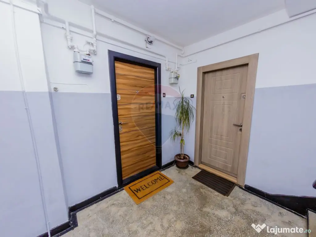 Apartament cu 2 camere de vânzare în zona Republicii