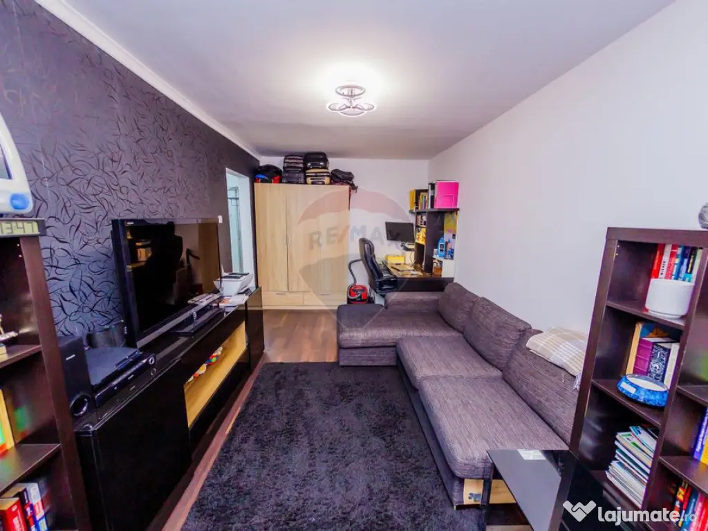 Apartament cu 2 camere de vânzare în zona Republicii