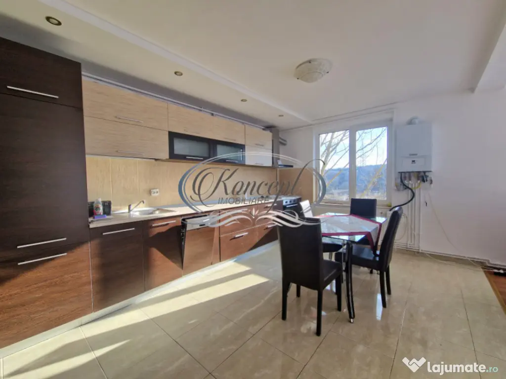 Apartament spatios cu parcare, in zona Bazei Sportive Gheorg