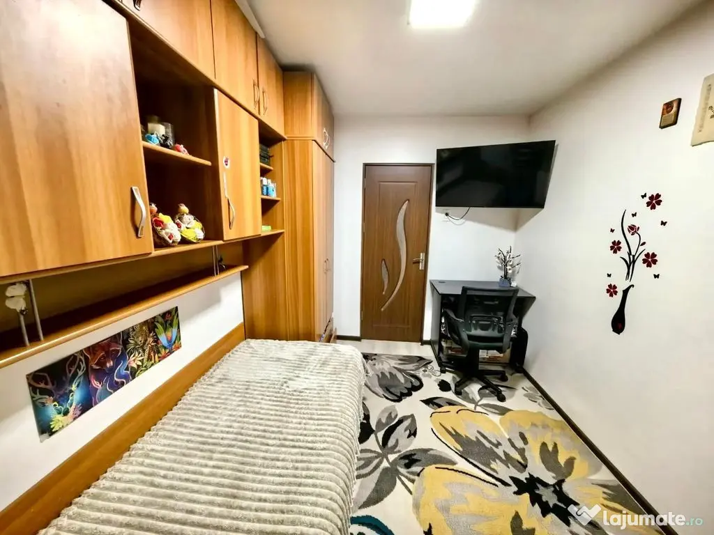 Apartament 3 camere semidecomandat-zona Tomis Nord