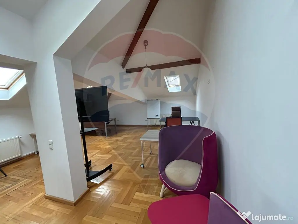 Inchiriere spratiiu birouri 65 mp + locuri parcare Piata ... 