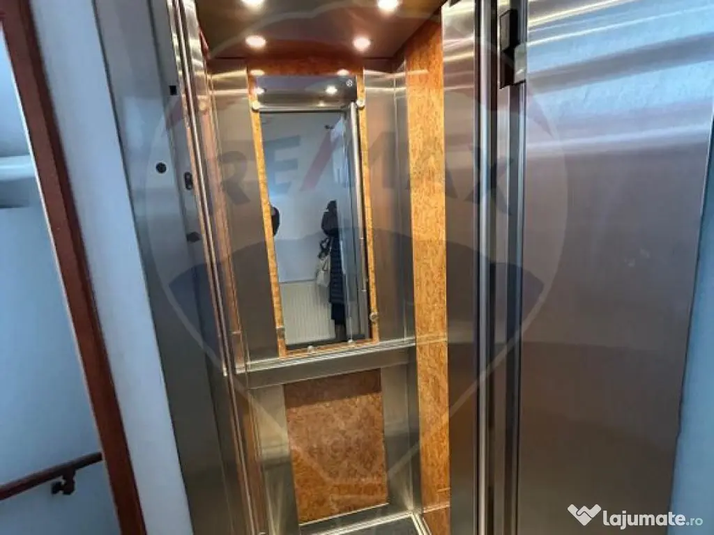 Inchiriere spratiiu birouri 65 mp + locuri parcare Piata ... 