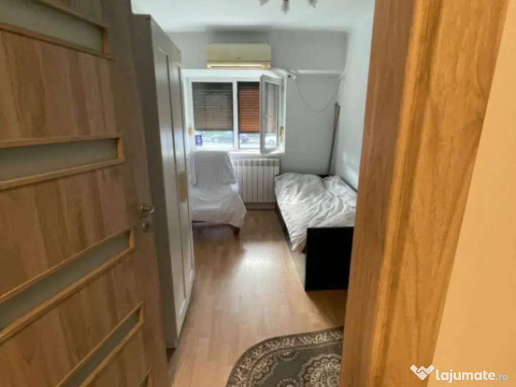 Apartament 4 camere zona Victoria