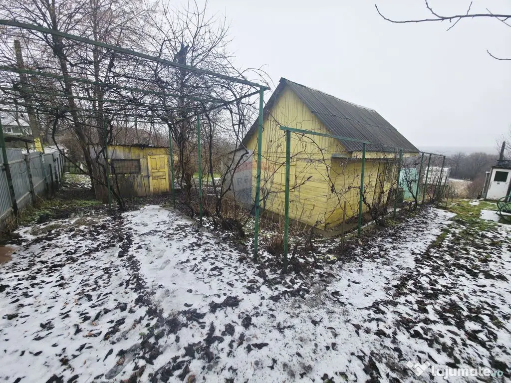 Teren intravilan 4,516mp Doina 