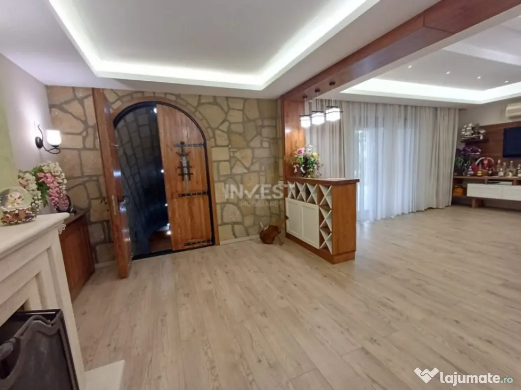 CASA PREMIUM MIROSLAVA , 250MP UTILI, 5 CAMERE, BECI, 2 GAR 