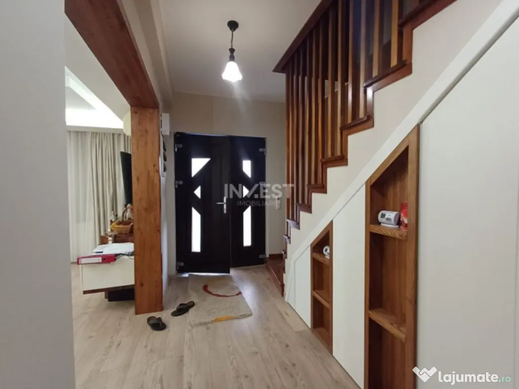 CASA PREMIUM MIROSLAVA , 250MP UTILI, 5 CAMERE, BECI, 2 GAR 