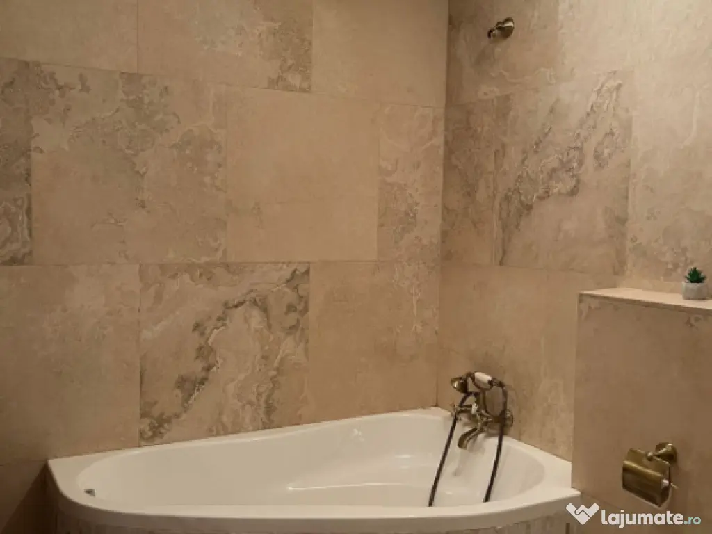 Apartament 3 camere LUX, zona Monitorul Oficial/13 Septembri 