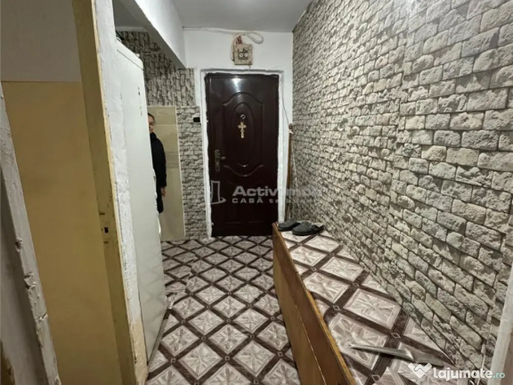 Bocsa, Apt.2 Cam.Cf.2 Zona Piata 