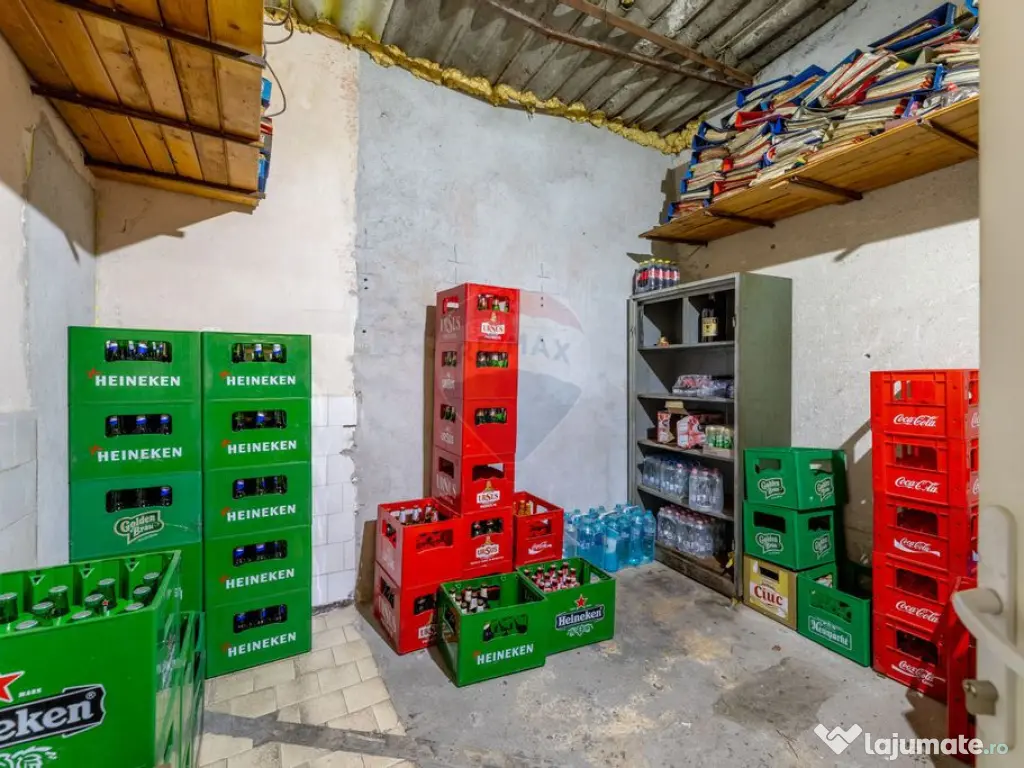 Spațiu comercial de închiriat cu terasa în zona Fortun... 