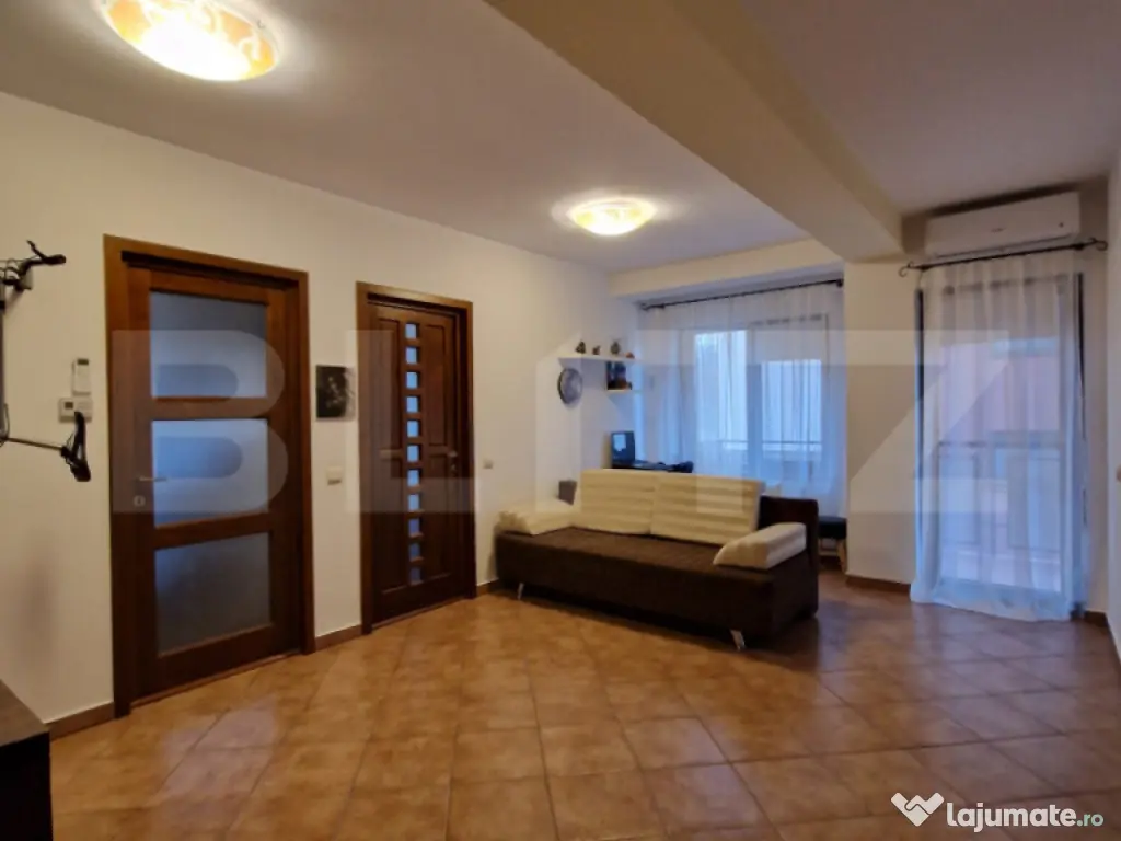 Apartament cu 2 camere deco, 46 mp, parcare, intermediar, zo