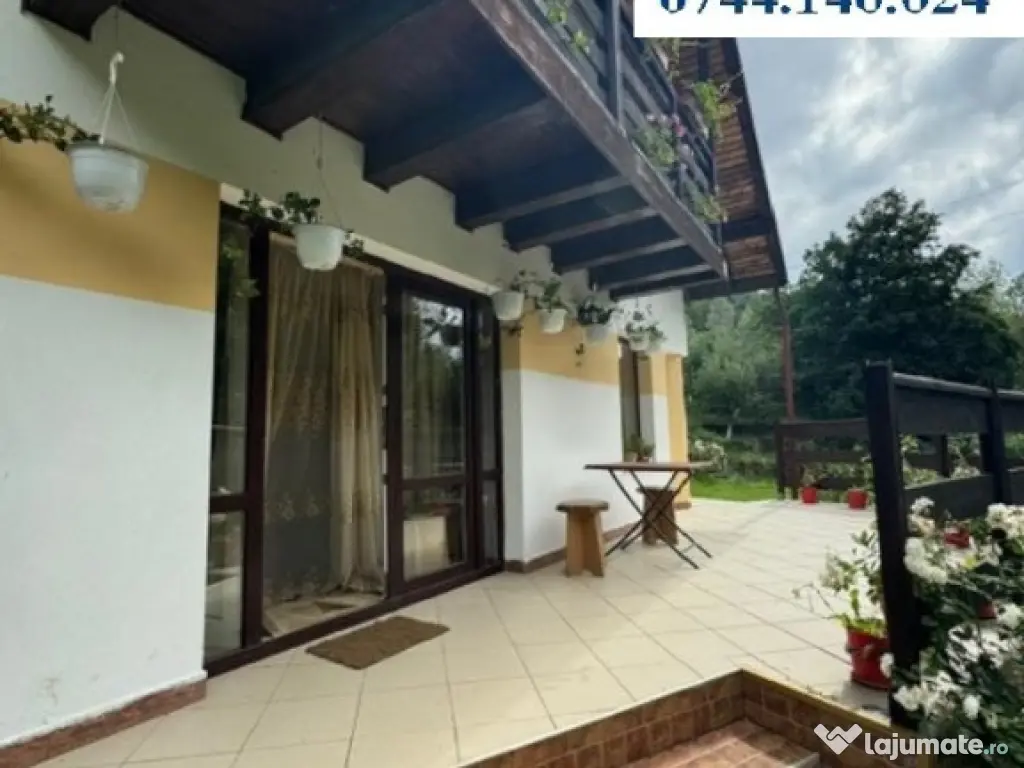 Casă, Bistrița, 1000 mp teren. Preț 590 eur/ lună 