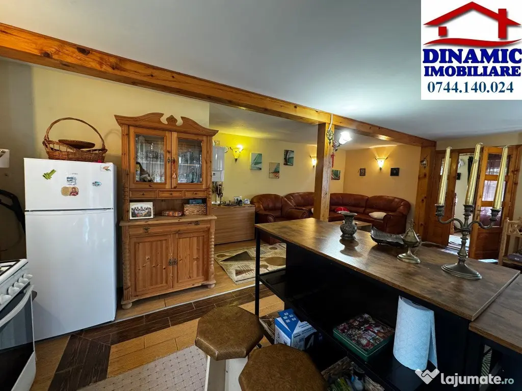 Casă, Bistrița, 1000 mp teren. Preț 590 eur/ lună 