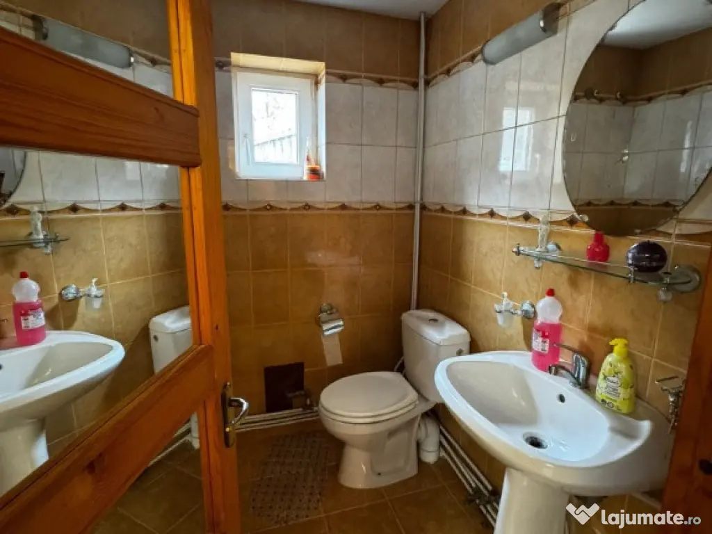 Casă, Bistrița, 1000 mp teren. Preț 590 eur/ lună 